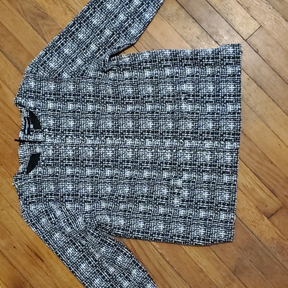 Karl Lagerfeld size large black and white blouse